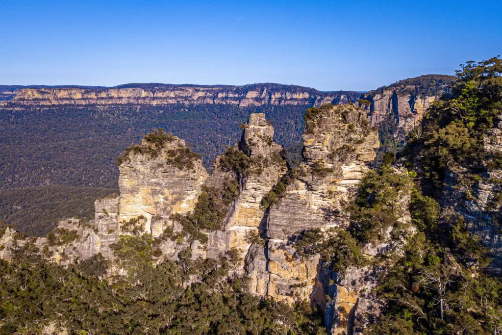 Best day trips from Sydney Australia — Blue Mountains wilderness